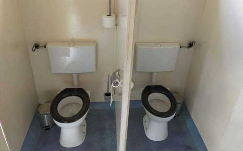 Kleine toiletwagen